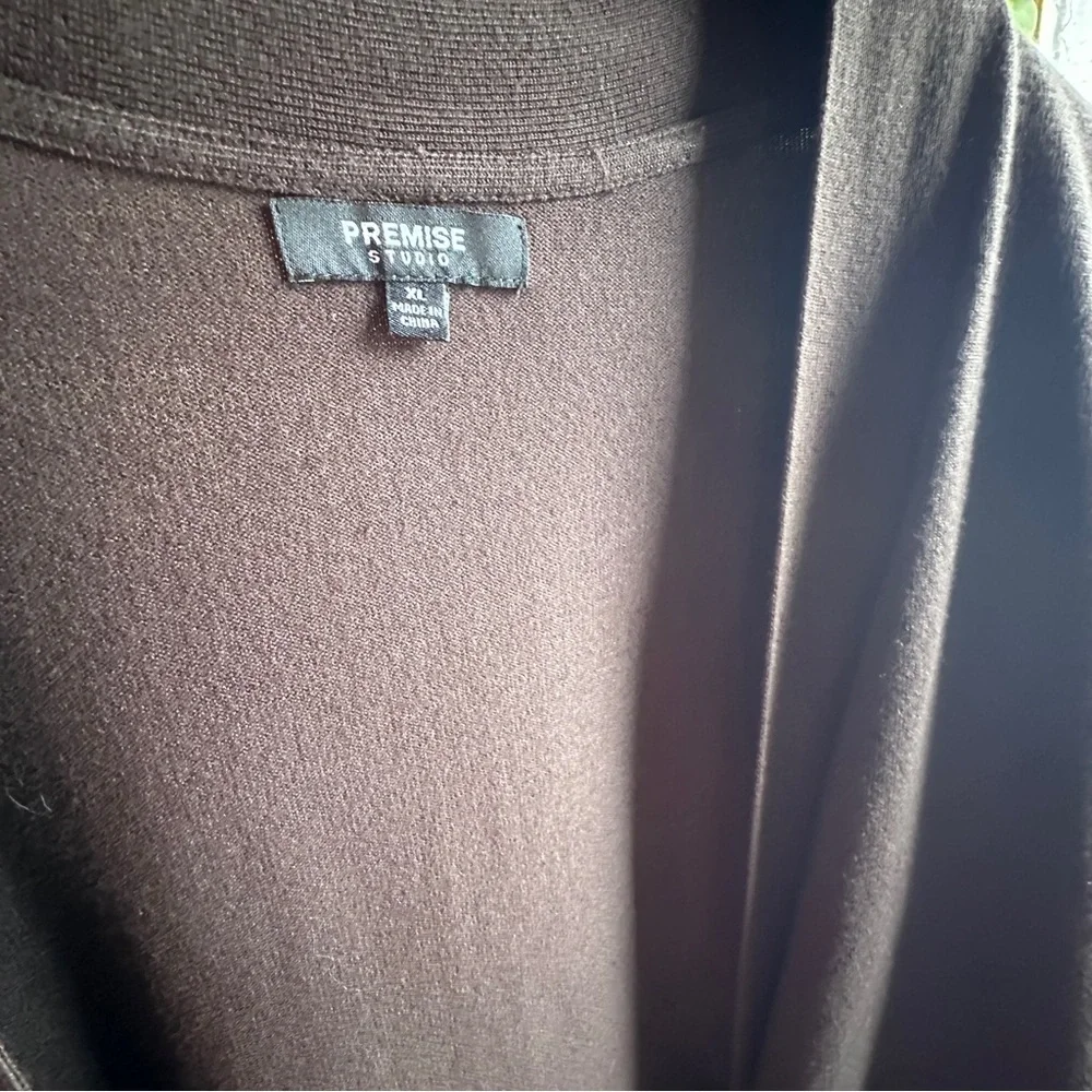 Premise Tie Front 3/4 sleeve Brown Sweater XL (19” Pit to pit)